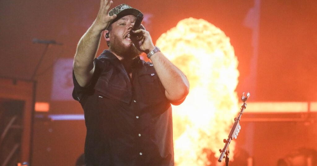 Luke Combs Charlottesville Concert